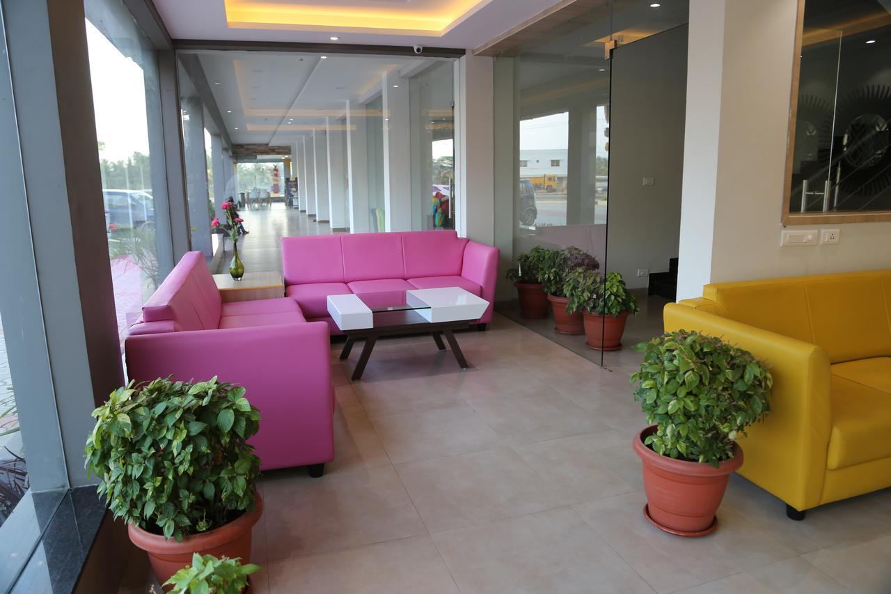 The Palm Residency- Ariyanoor Hotel Salem Exterior foto
